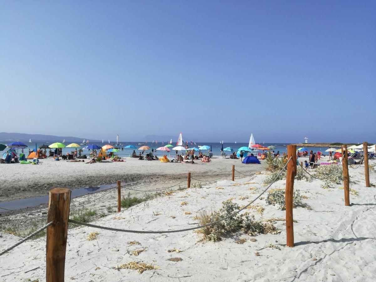 Hotel Cala Mirto Будони Екстериор снимка